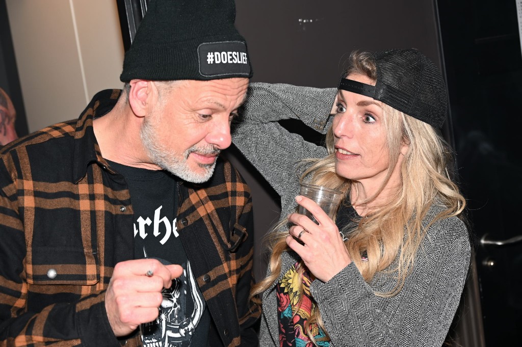 ../Images/10 jaar Ro's Barbershop 400.jpg